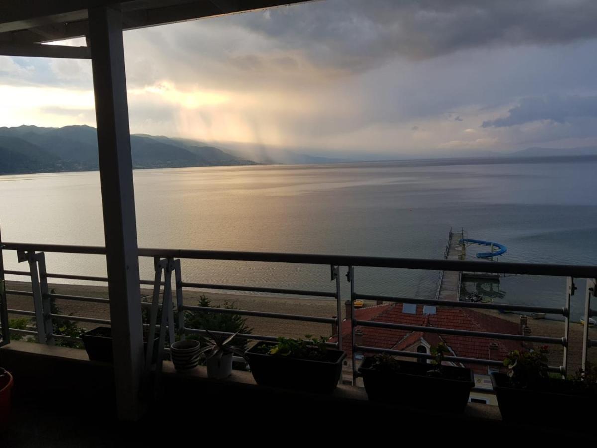 Kelvi'S Apartment بورغراديك المظهر الخارجي الصورة